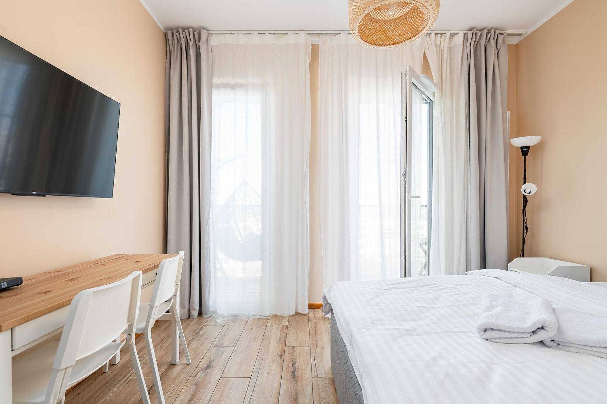 Rentplanet - Apartamenty Kasprzaka Warsaw Ngoại thất bức ảnh