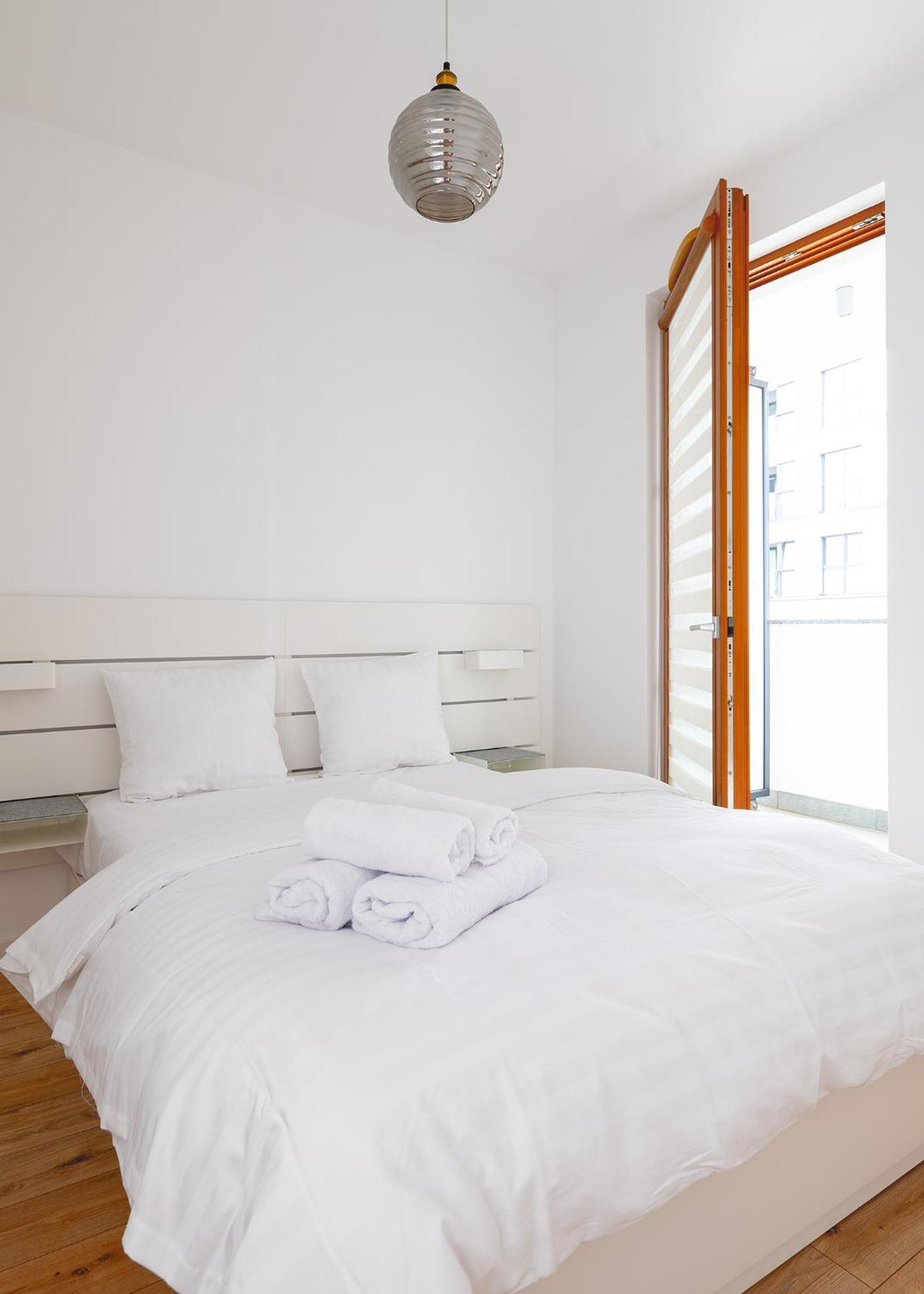 Rentplanet - Apartamenty Kasprzaka Warsaw Ngoại thất bức ảnh